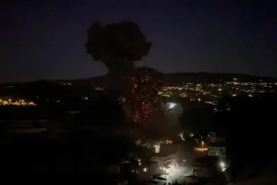 ضربة إسرائيلية تطال عنصرًا من حزب الله جنوب لبنان في زوطر